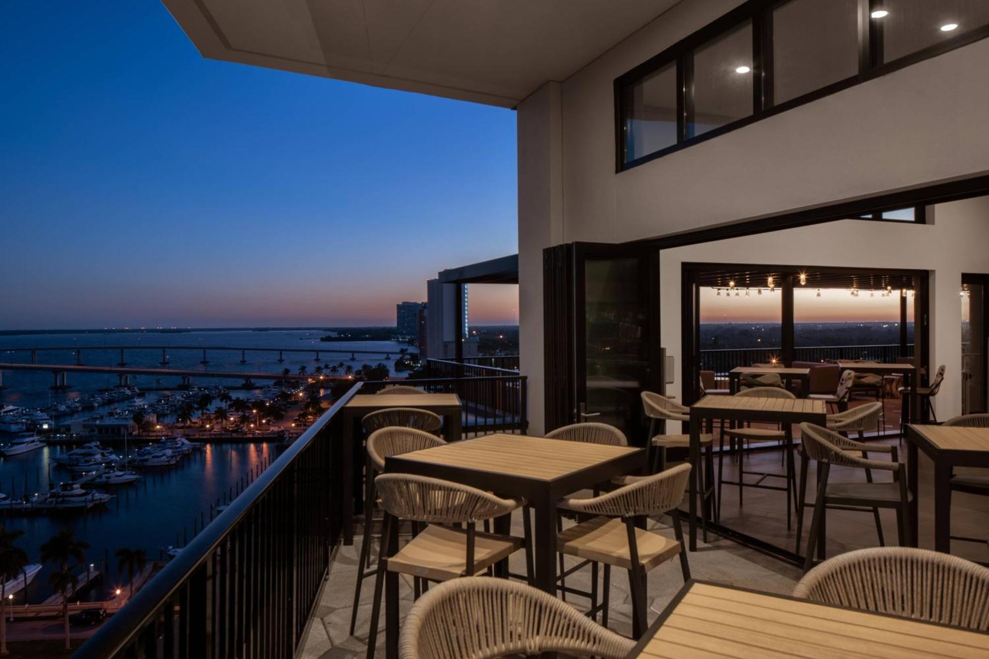 Luminary Hotel & Co., Autograph Collection Fort Myers Ngoại thất bức ảnh