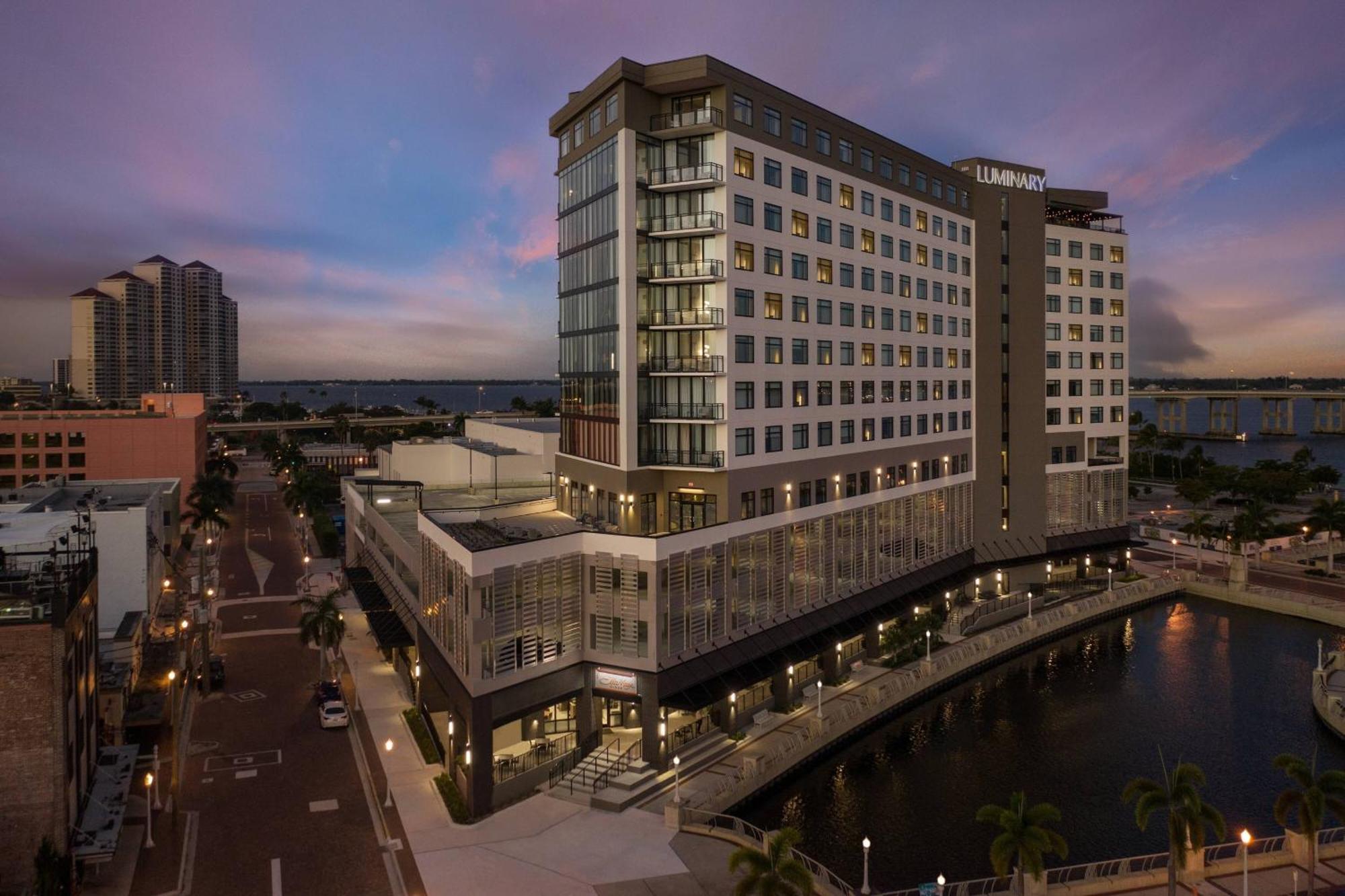 Luminary Hotel & Co., Autograph Collection Fort Myers Ngoại thất bức ảnh